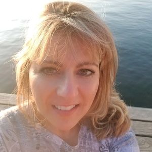 Meet your Posher, Diana